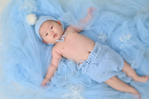 借卵生子机构怀孕肚子起小疙瘩很痒